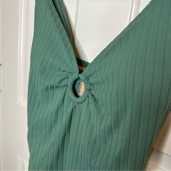 Kona Sol Sage Green Ribbed Crossover Back One Piece Swimsuit Sz L Minimalist - Picture 3 of 9